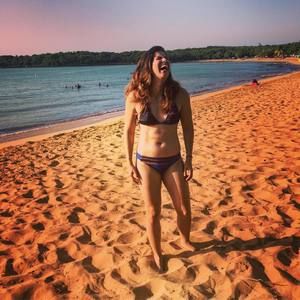 Meet your Posher, Dayanara